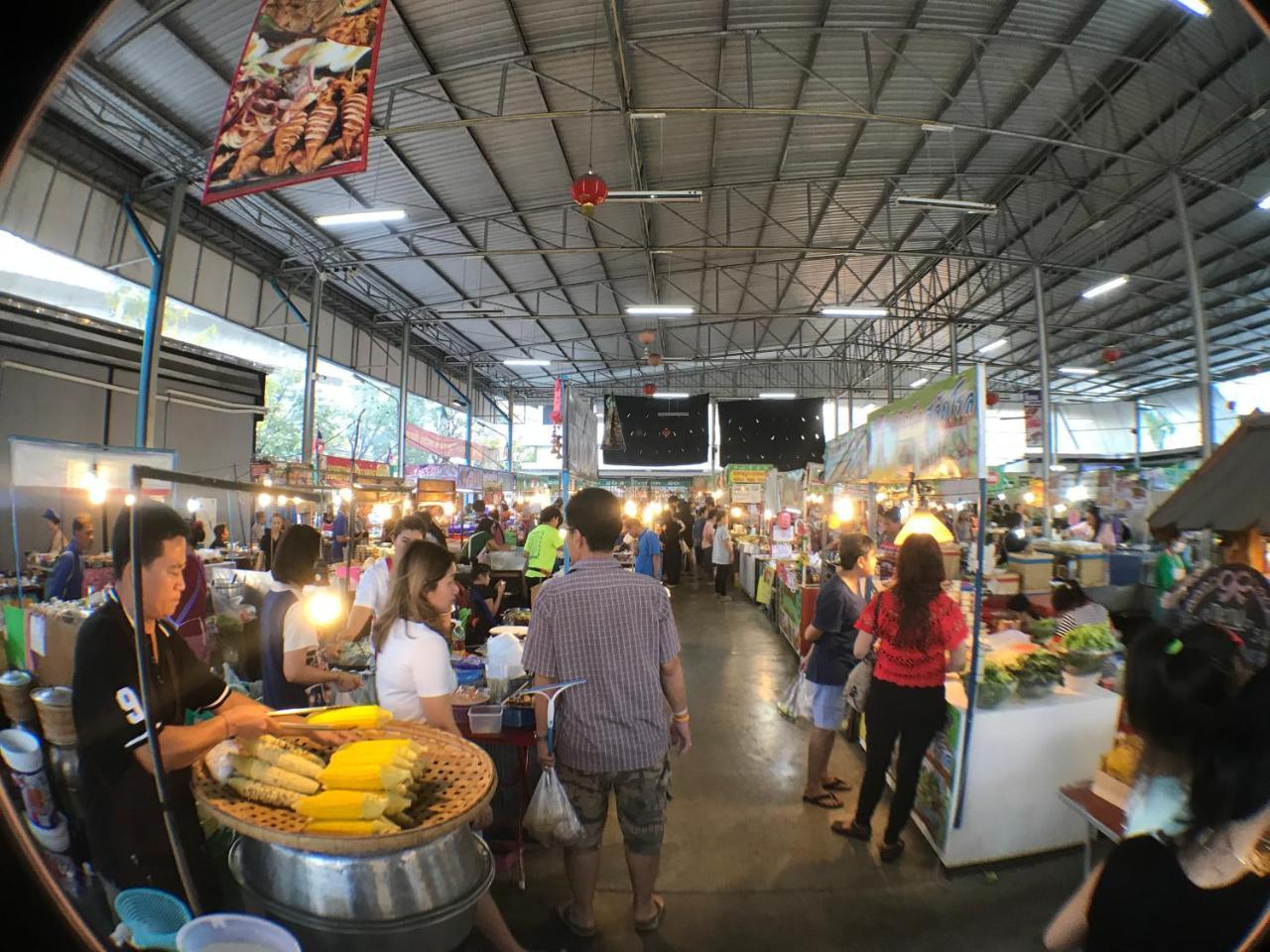 28 Place Bangkok Ngoại thất bức ảnh